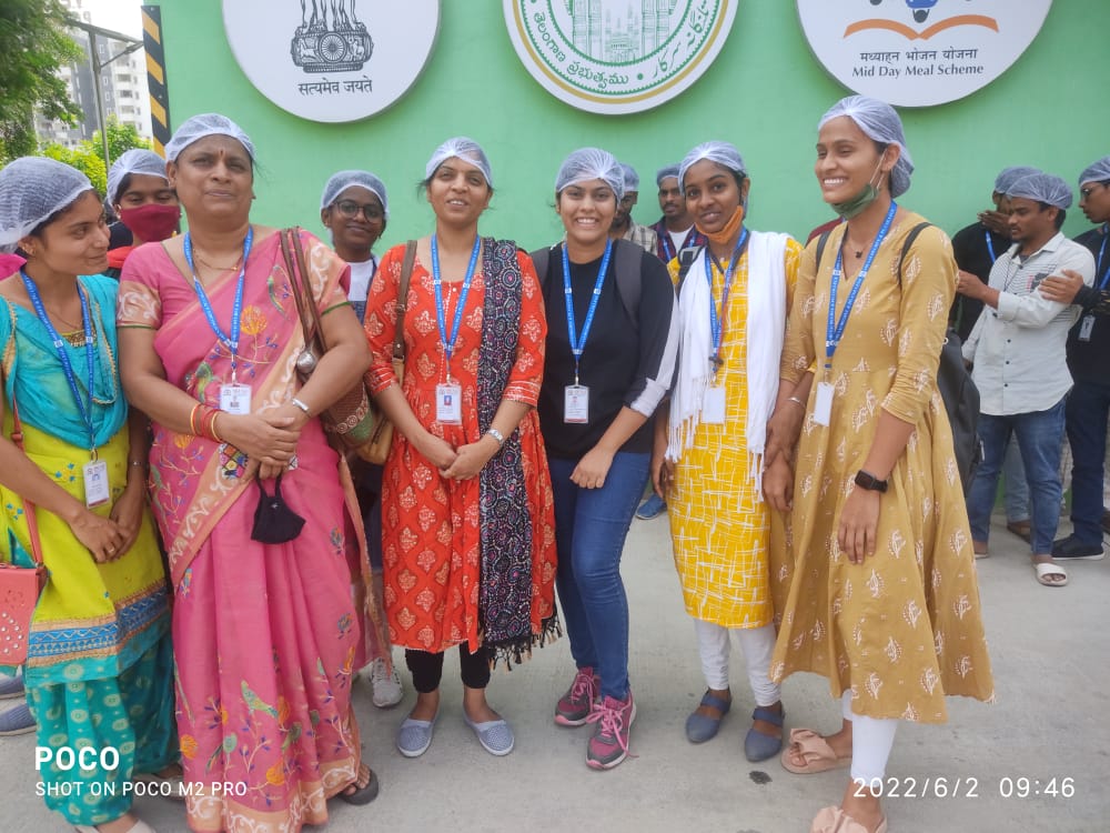 educational-trip-to-Akshay-patra
